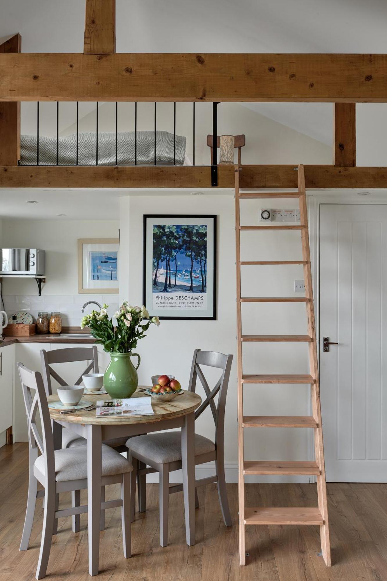Stunning Cabin With Incredible Views Near Goodwood Rogate Esterno foto